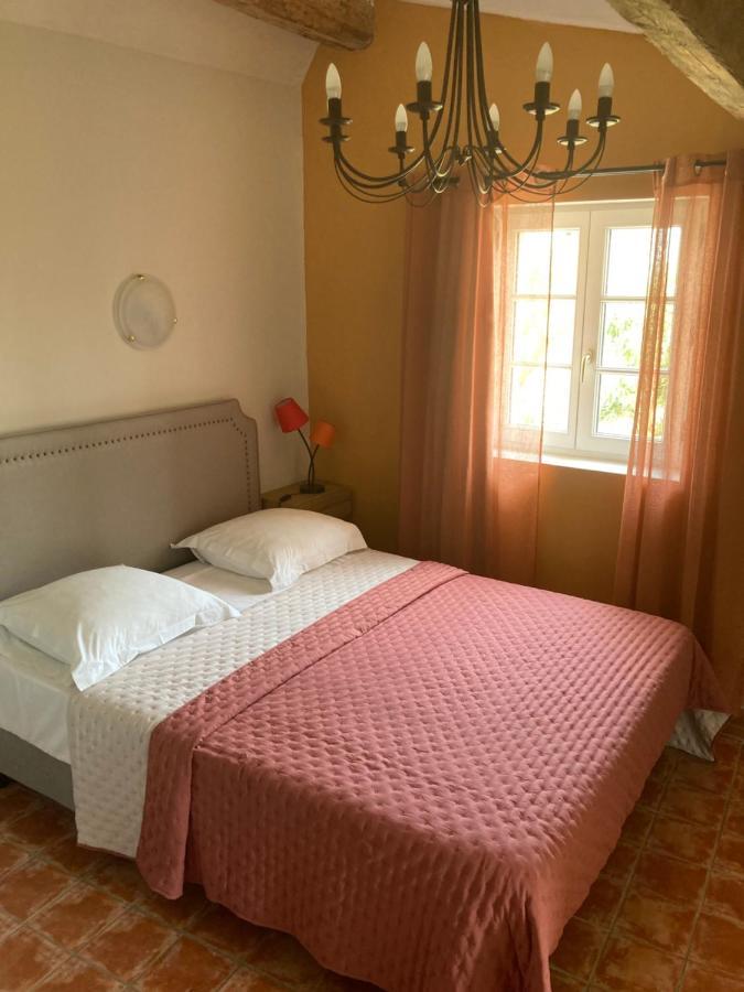 Le Logis Des Remparts Coeur De La Cite Medievale Et Parking Inclus Holiday home Carcassonne
